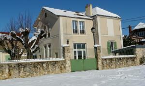 mairie enneigée